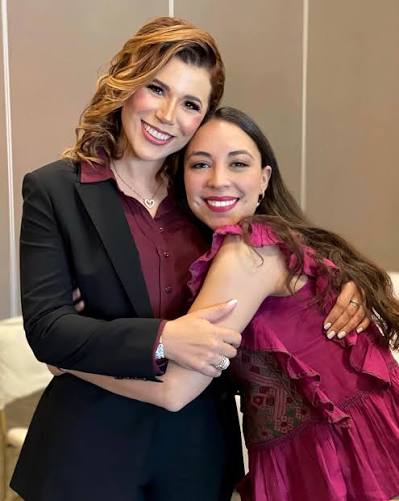 Rompe Marina del Pilar con Julieta